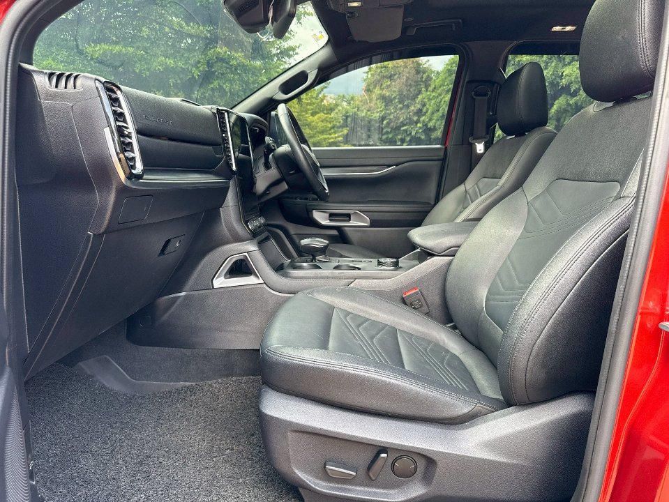 Car Image 15