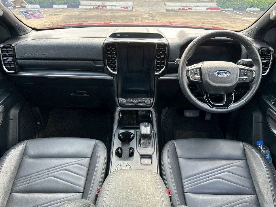 Car Image 18