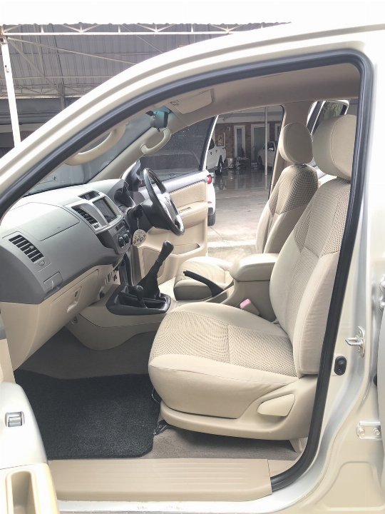 Car Image 4