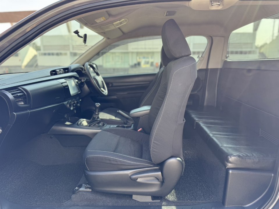 Car Image 7
