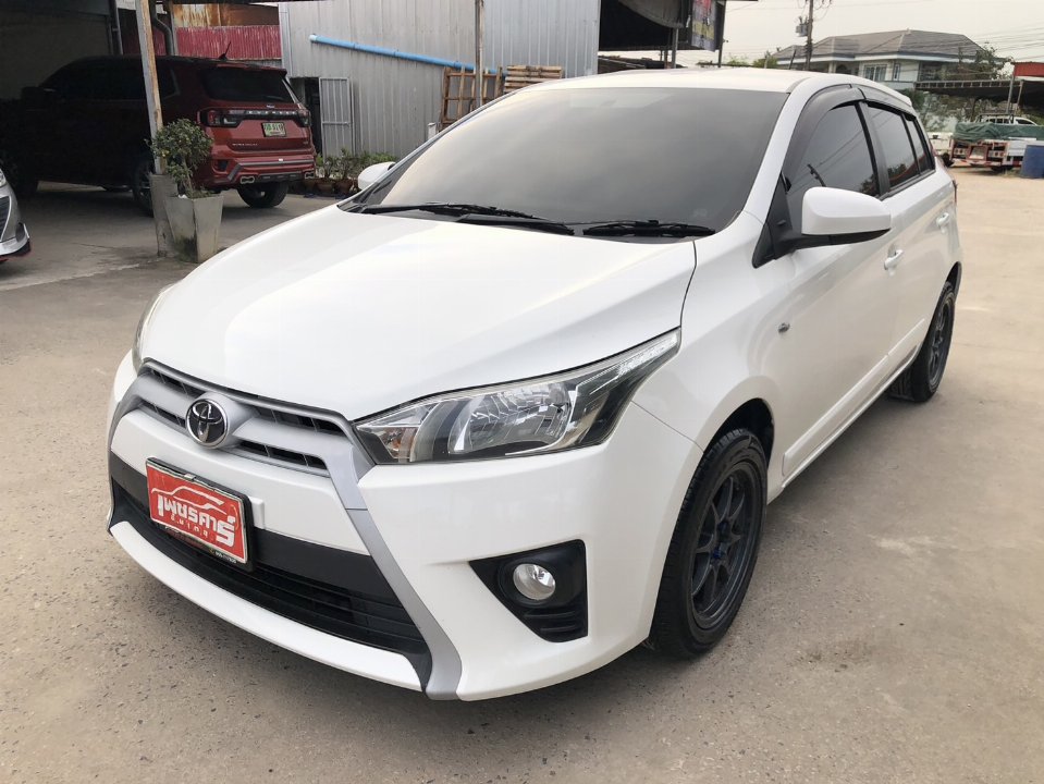 Car Image 9