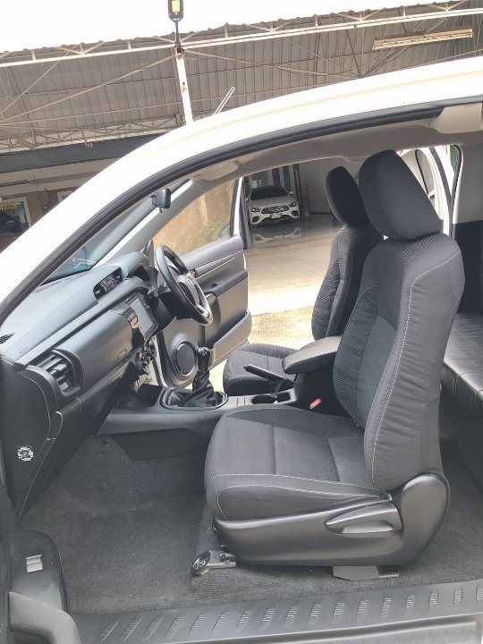 Car Image 11