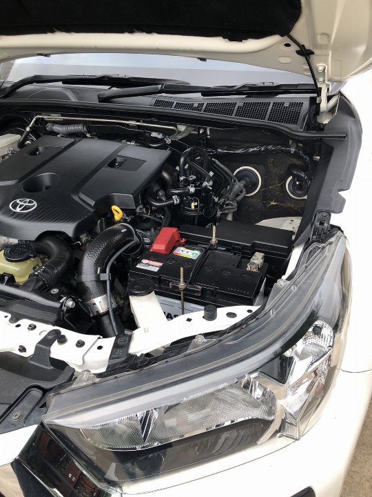 Car Image 16