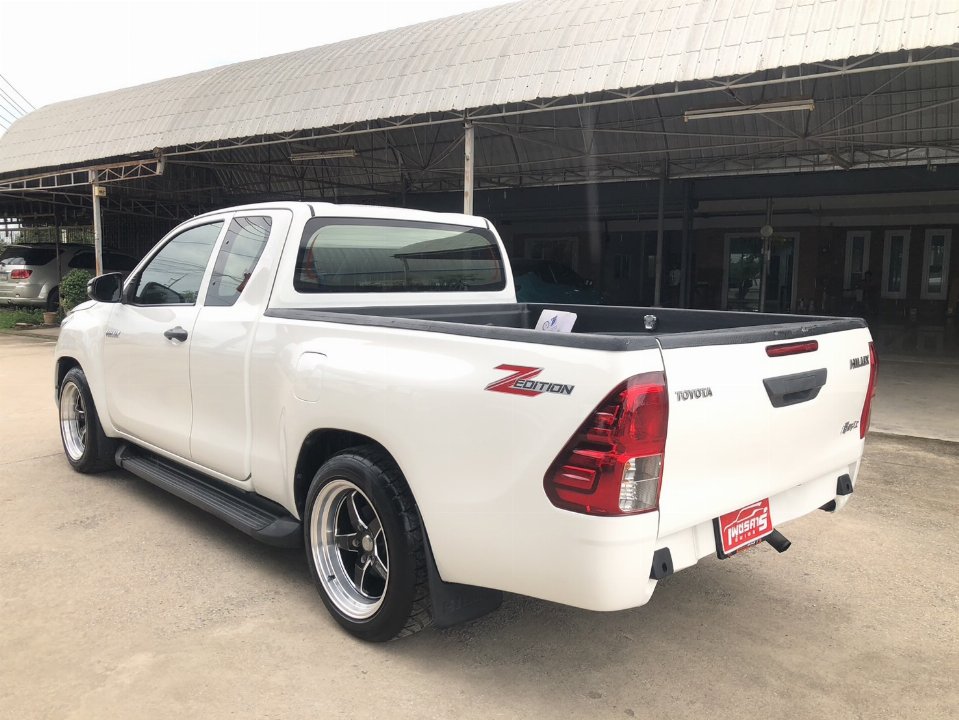 Car Image 25