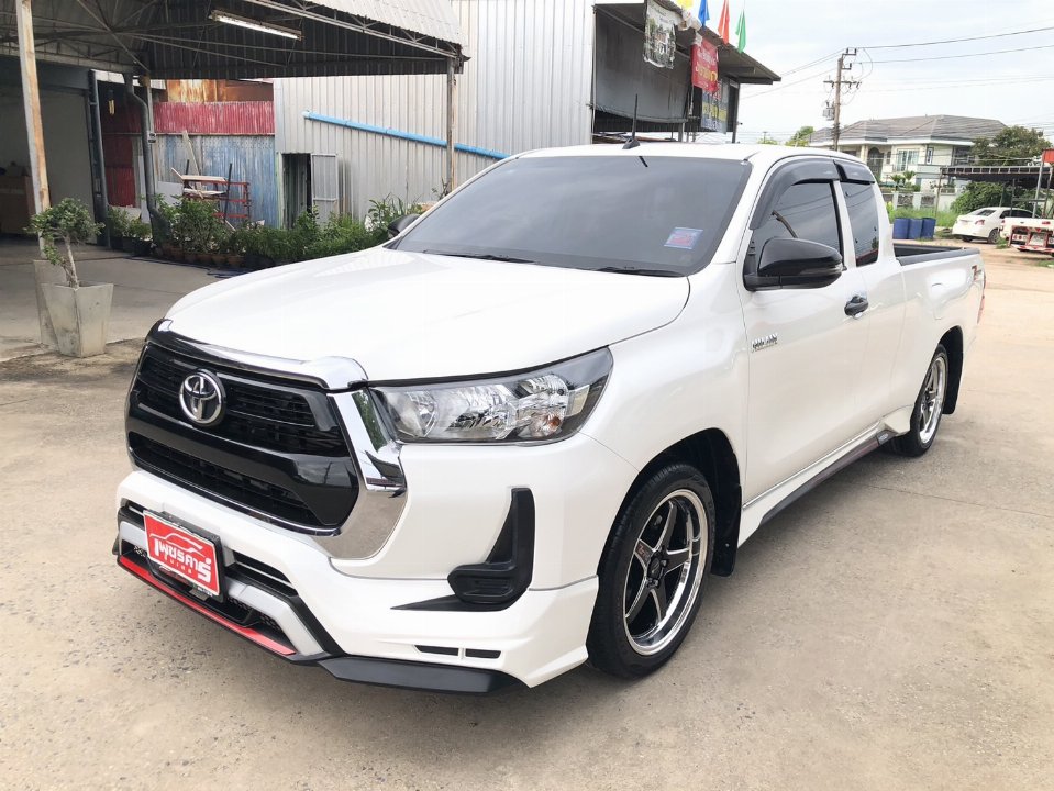 Car Image 3