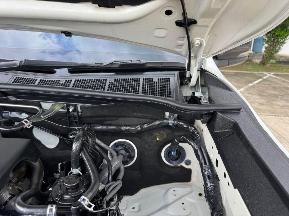 Car Image 35