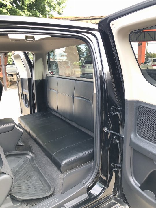 Car Image 12