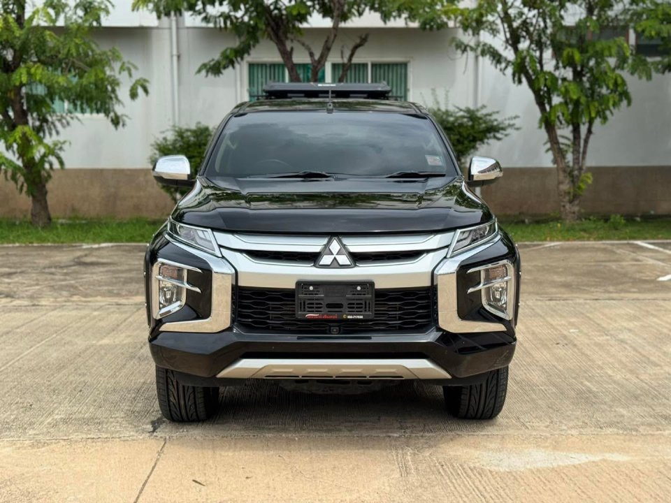 Car Image 19