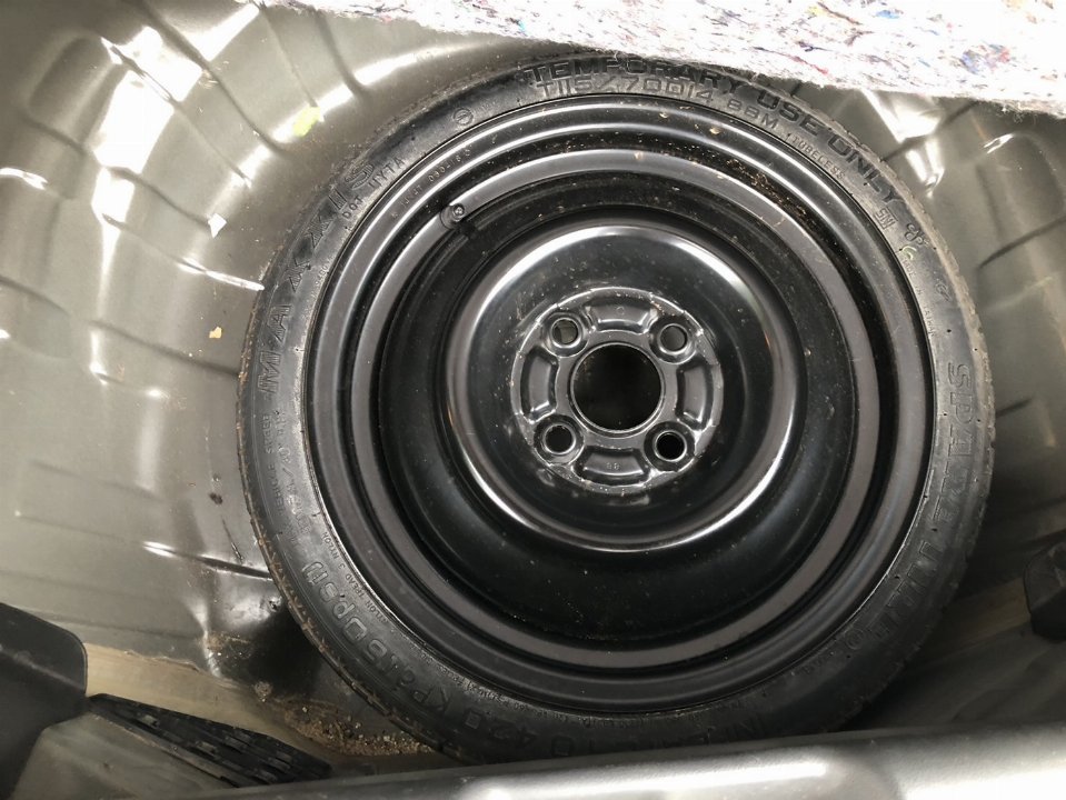 Car Image 11