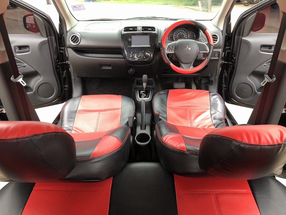 Car Image 16
