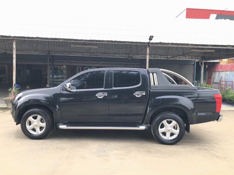 Car Image 4