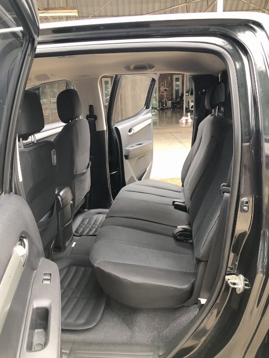 Car Image 12