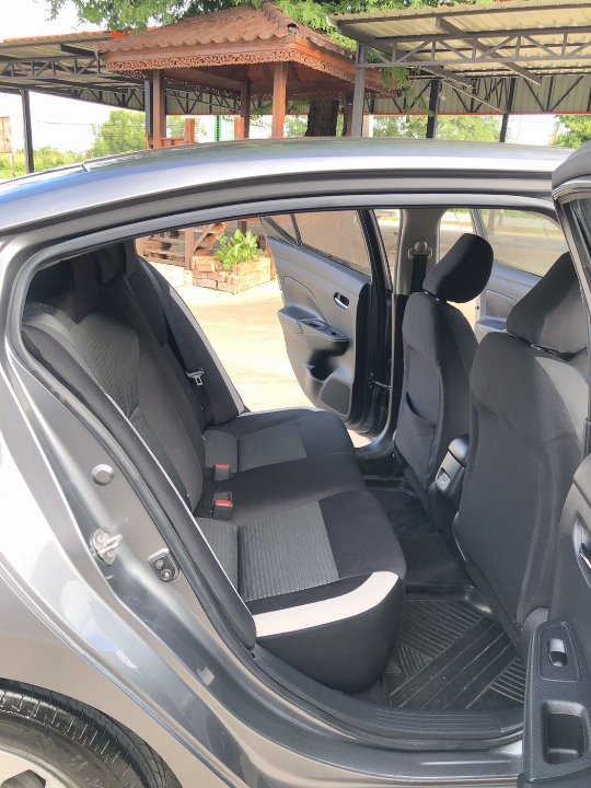 Car Image 13