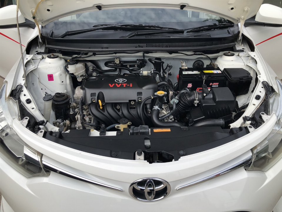 Car Image 18