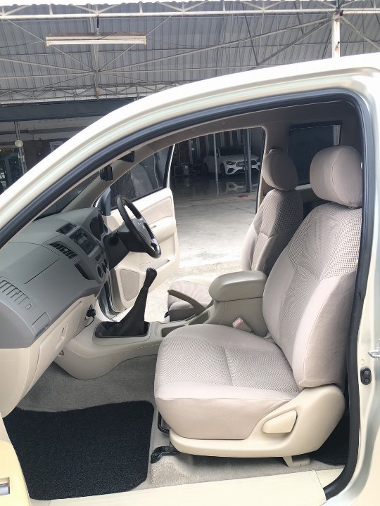 Car Image 11