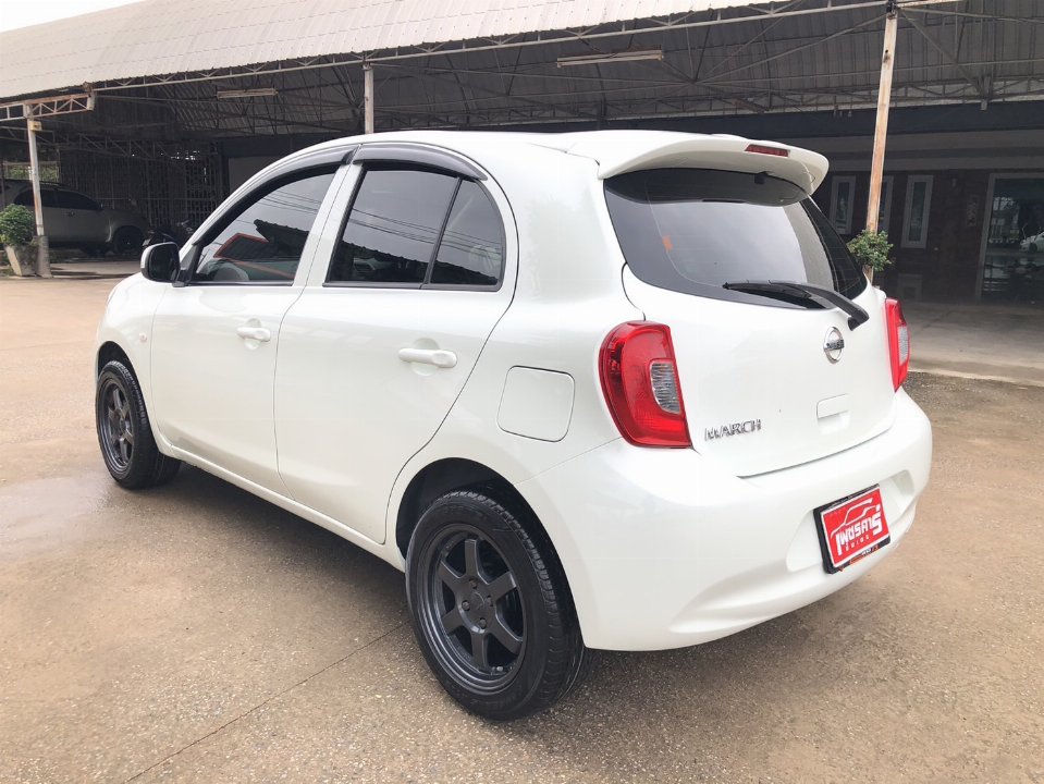 Car Image 5