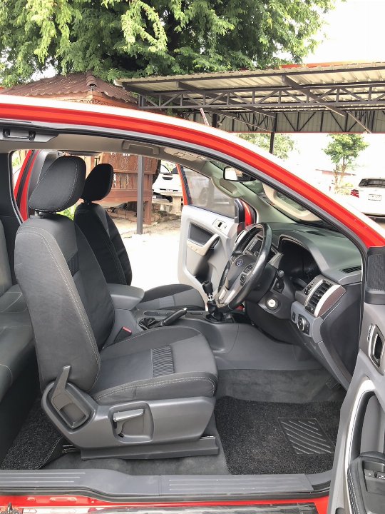 Car Image 9