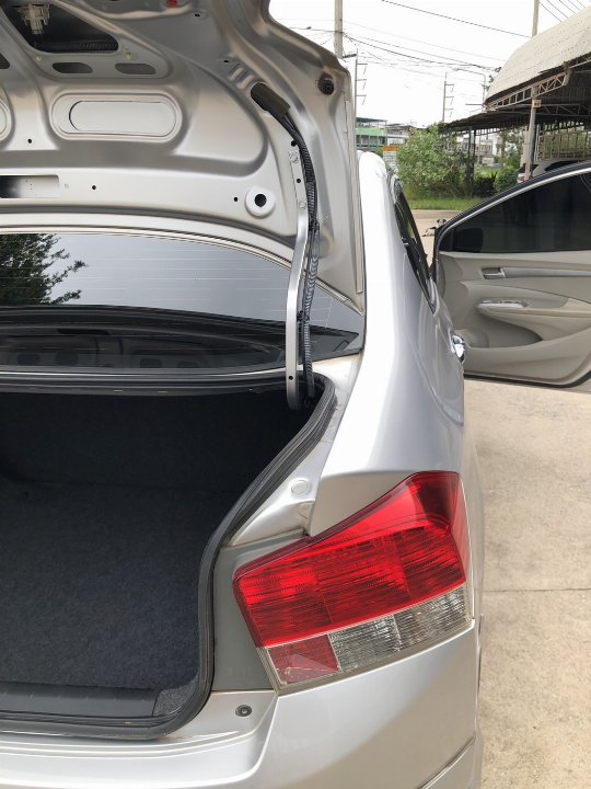 Car Image 11