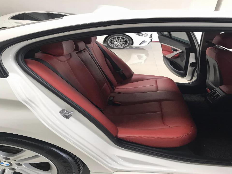 Car Image 8